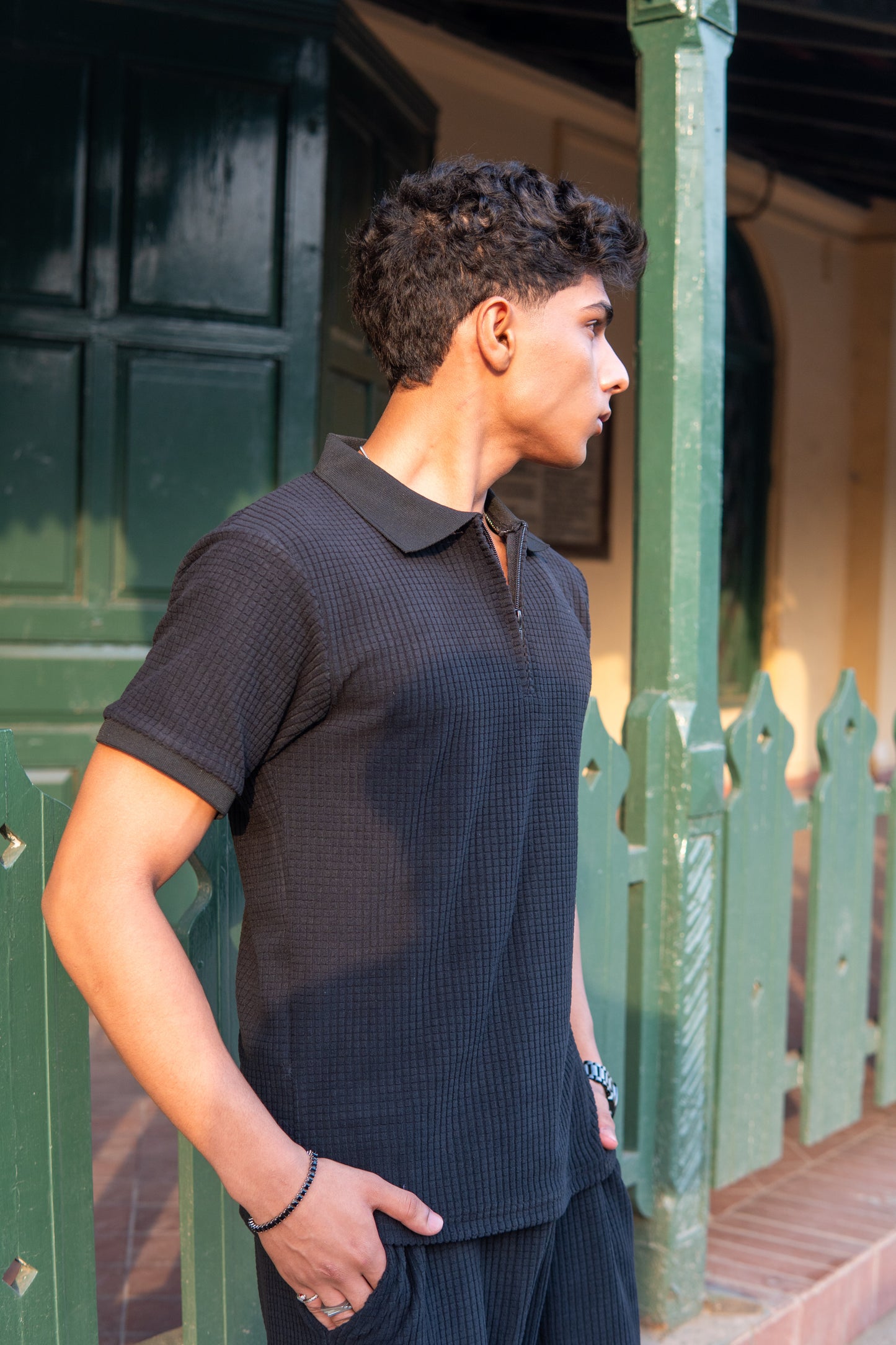 Men’s Black Square Knitted Polo & Shorts Set – Modern Casual Co-ord
