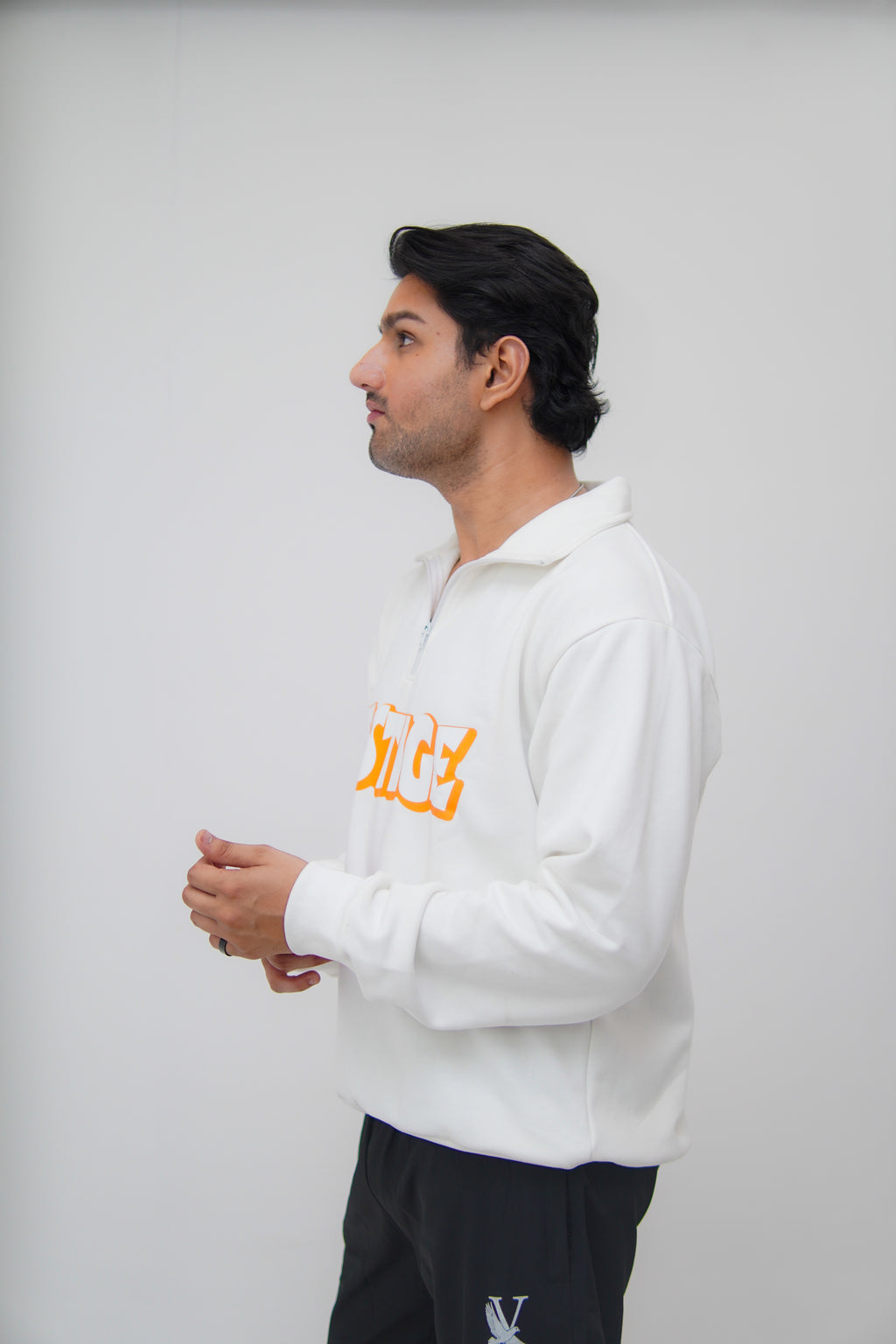 Regular Fit Zip Top