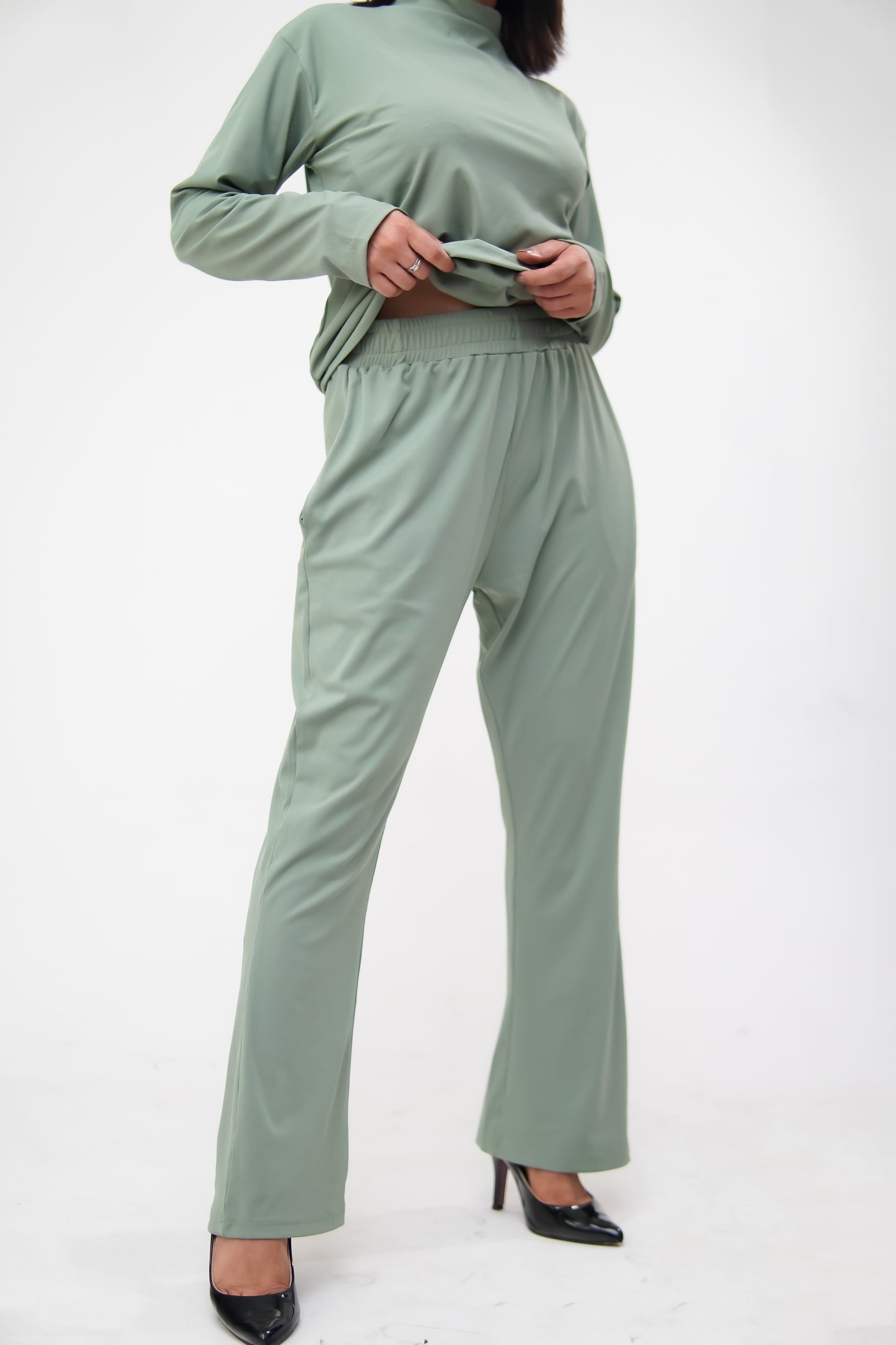 COMFY BELL BOTTOM TROUSER